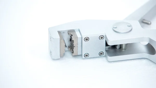 Обжимной инструмент Innovaseal Crimping Tool